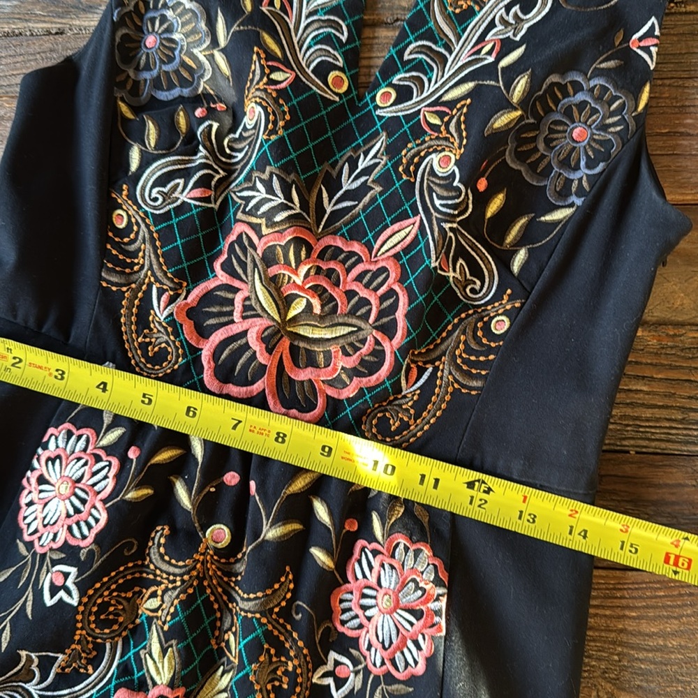 Anthropologie Moulinette Soeurs embroidered fit and flare shift dress EUC size 6 - Picture 9 of 11